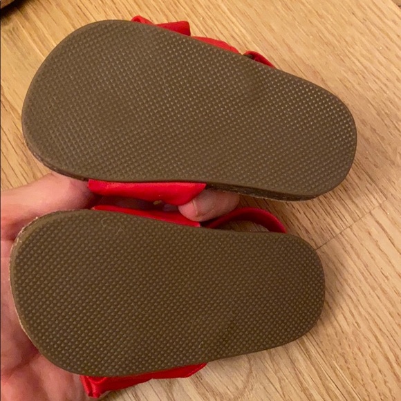 NWOT- never worn 6-12m (2 pairs!!) - Picture 3 of 6